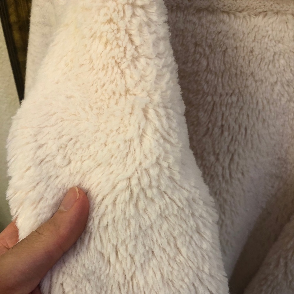 Reversible Ugg Wrap Jacket - image 7